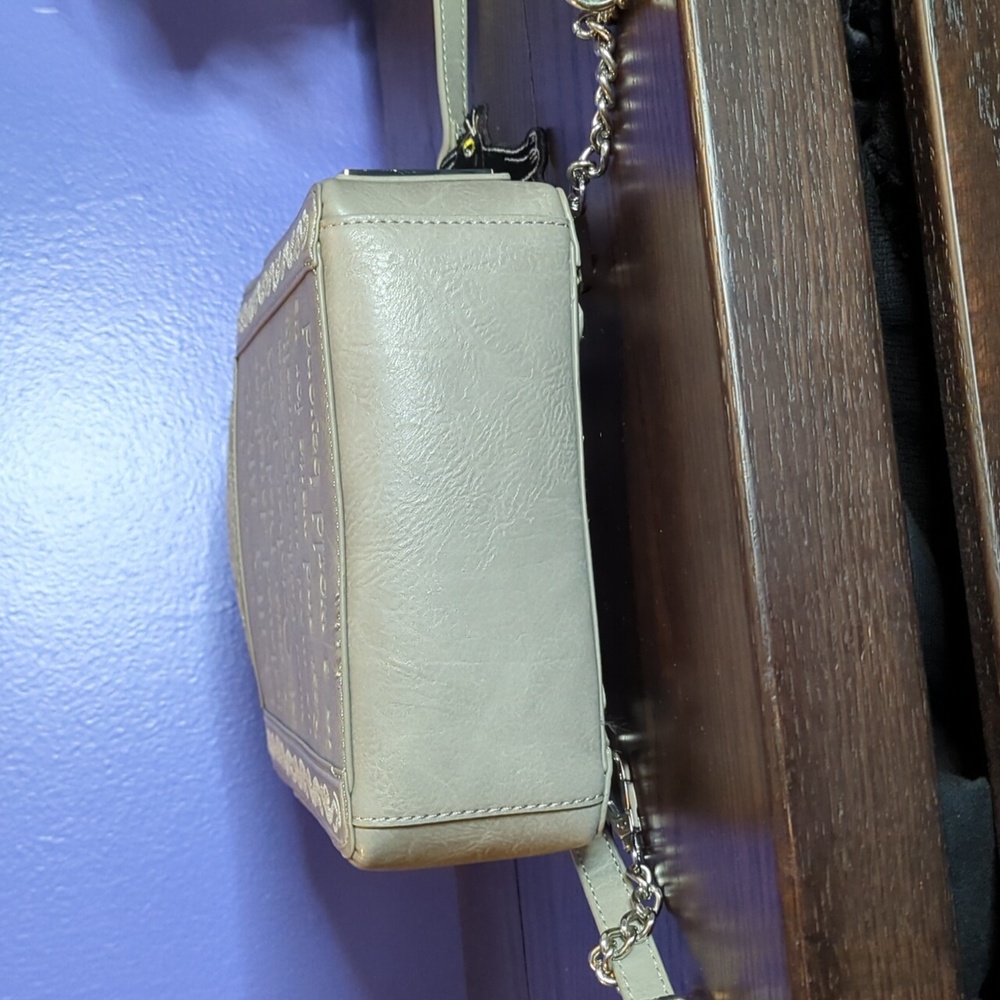 Loungefly Emily Binx Headstone mini backpack, Hocus Pocus - Picture 2 of 6
